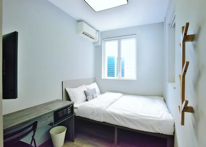 Atlas Hostel & Backpackers